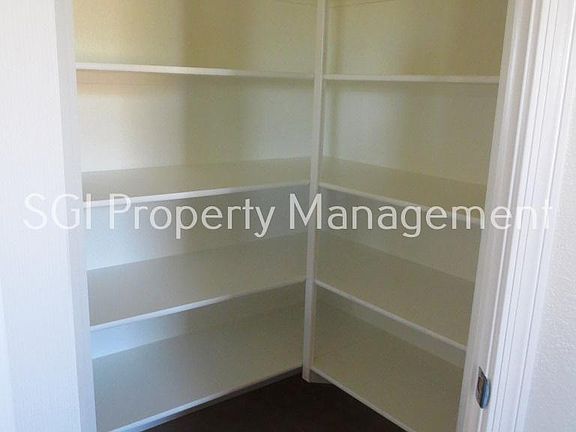 3rd image of 33025 N Mildred Ln