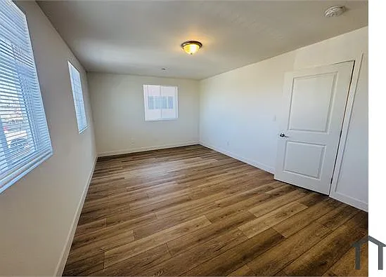 5917 Denver Ave #5919 — Photo 17