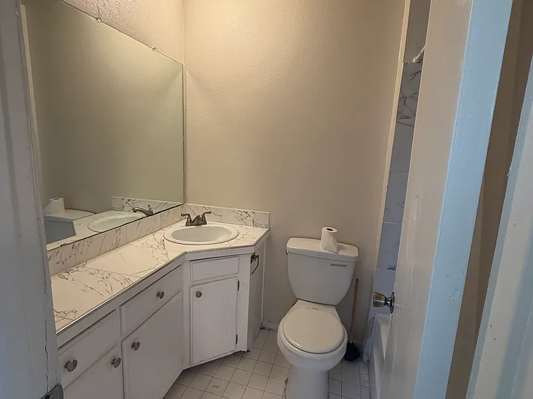 813 Page Ave — Photo 14