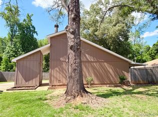 1008 N Burbank Dr, Montgomery, AL 36117
