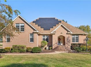 3724 Douglas Rd, Chesapeake, VA 23322