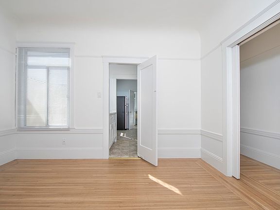 4th image of 971 Pacific Ave APT 1