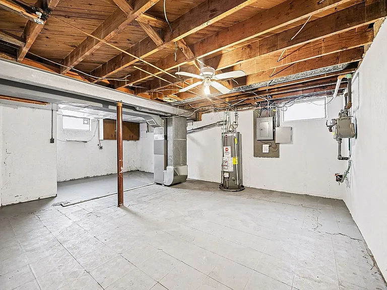 4765 Hardwick Dr — Photo 29