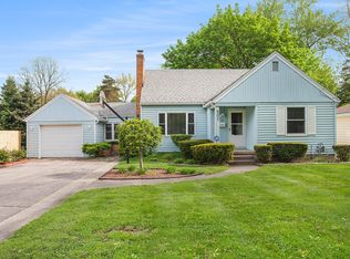 501 Elmdale St NE, Grand Rapids, MI