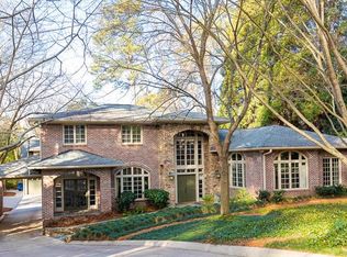 2362 Montview Dr NW, Atlanta, GA 30305