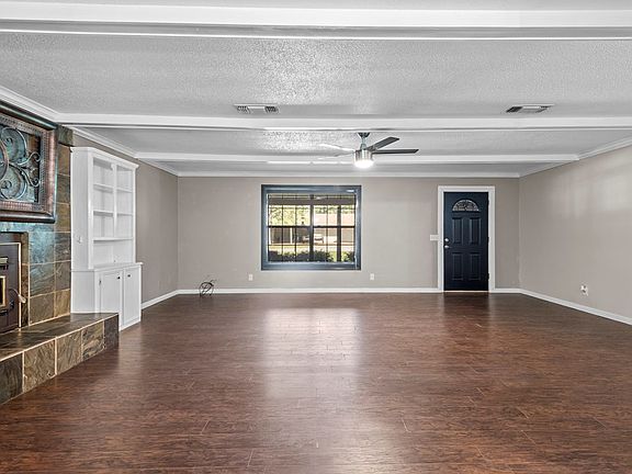 5th image of 1814 Dawson Dr