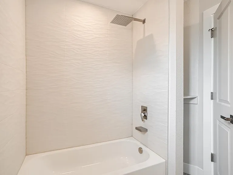 4382 Chase St — Photo 24