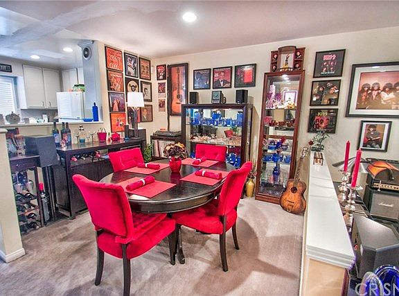 4th image of 11645 Acama St Unit 4