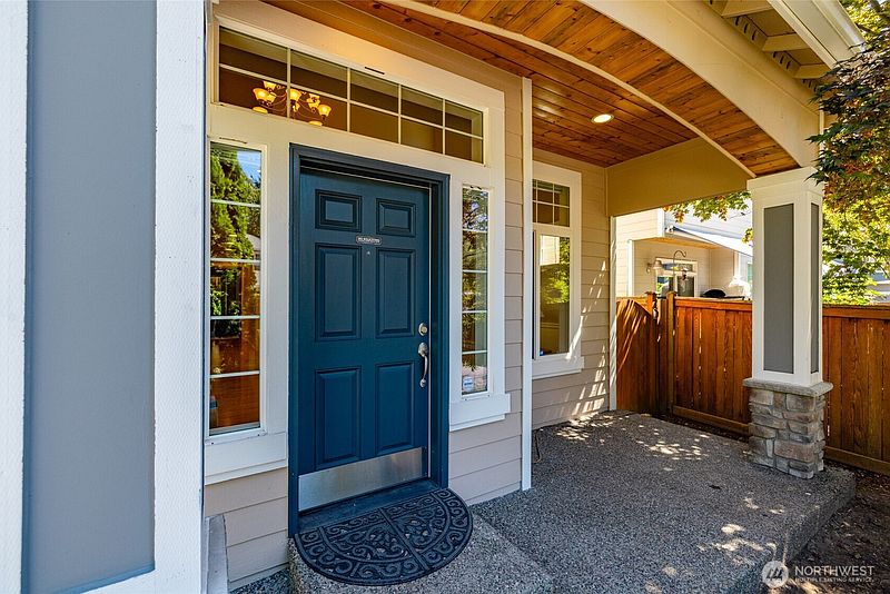 4th image of 2115 143 Place SW
