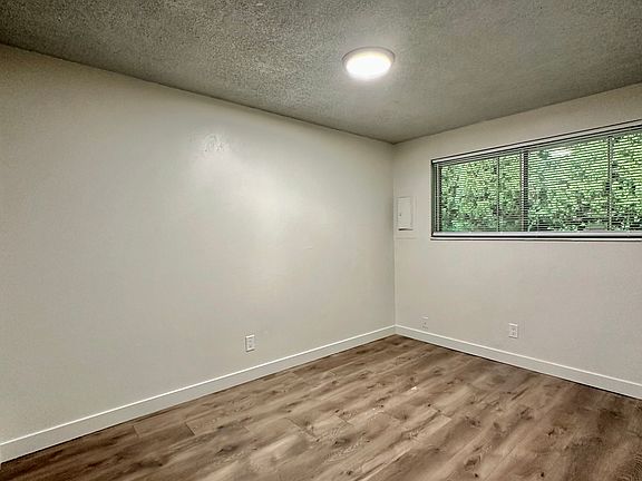 3rd image of 2505 Neals Ln APT C