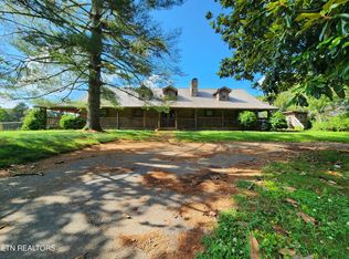 10323 Steekee School Rd, Loudon, TN 37774