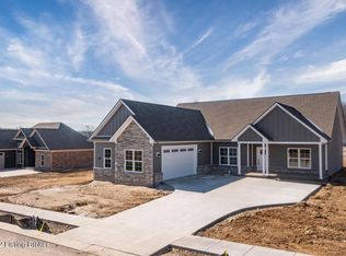 3037 Masters Dr, Floyds Knobs, IN 47119