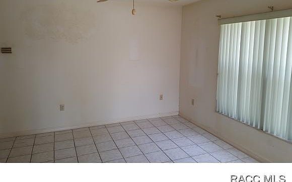 1st image of 813 SE Mayo Dr