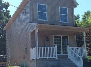 1009 Balthaser St, Harrisburg, PA 17112