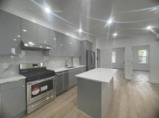 47-33 38th St #2, Long Island City, NY 11101