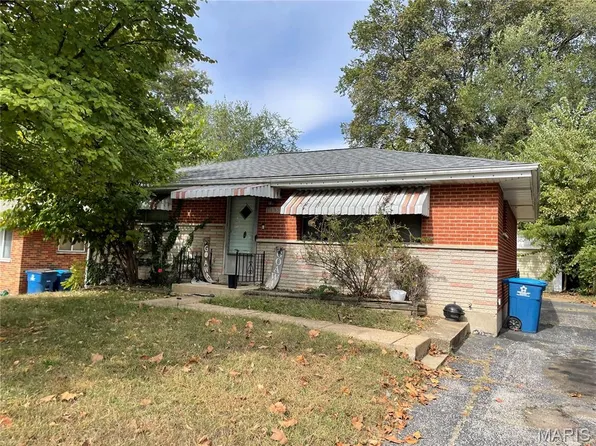 1135 Cove Ln, Saint Louis, MO 63138