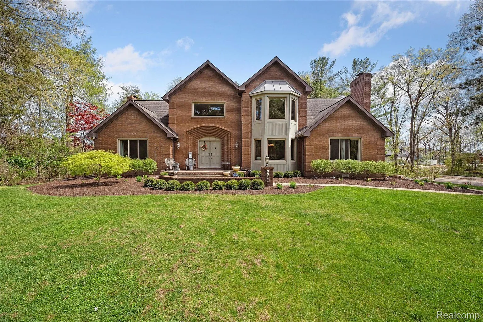 3311 Merrow Ln photo 1