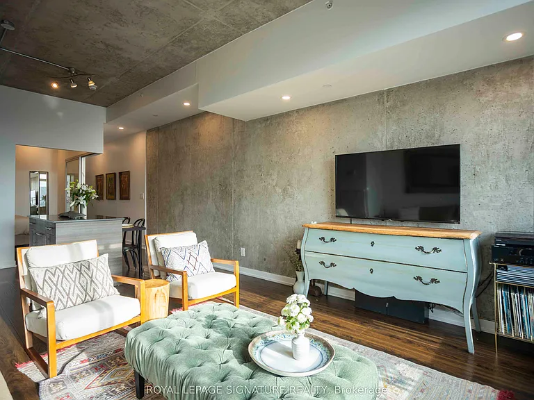 205 Manning Ave N #408 — Photo 15