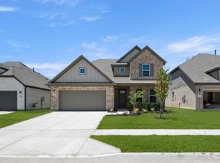 2124 Bloomsbury Ln, Forney, TX 75126