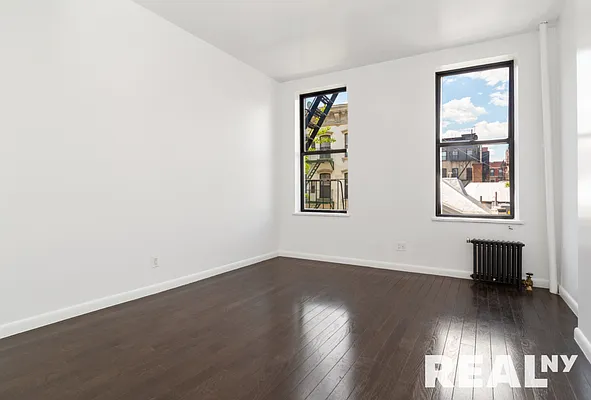 Rented by REAL New York | media 14