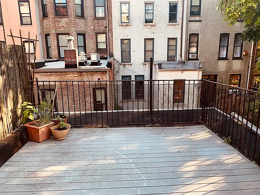 Rented by American Way Real Estate Inc | media 7