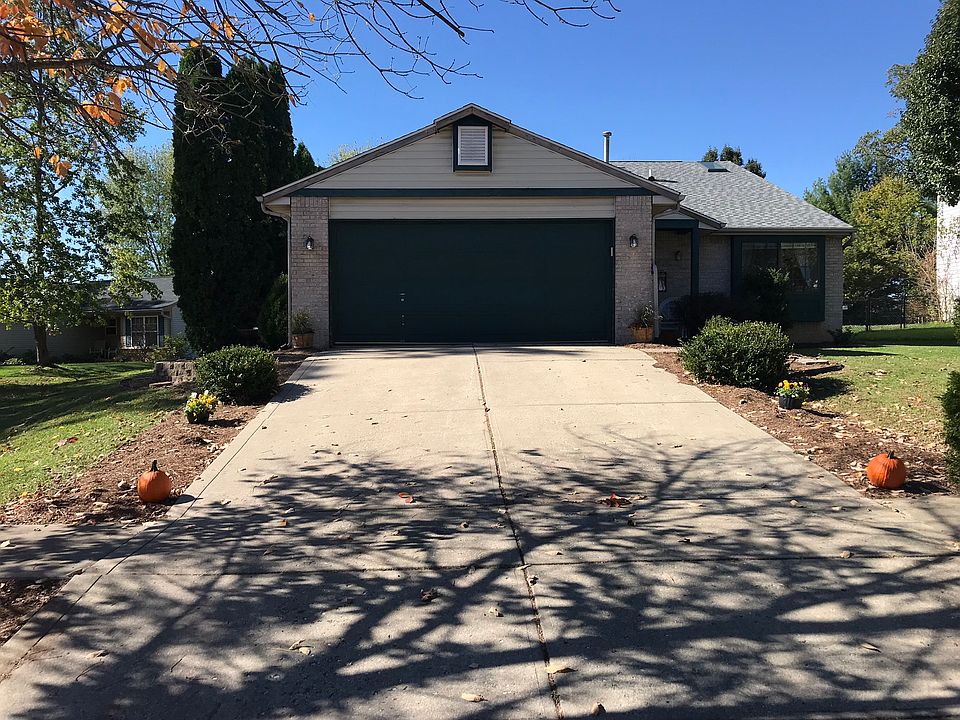 1st image of 2720 S Pine Meadows Dr