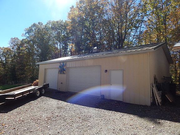 4th image of 203 Mopar Ln
