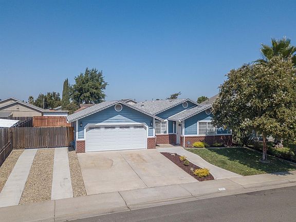 2nd image of 771 Twin Hills Dr