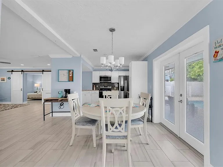 5923 2nd St E — Photo 10