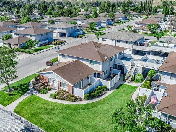 28036 Robin Ave, Santa Clarita, CA 91350