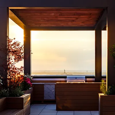 Rented by Nooklyn NYC LLC | media 24