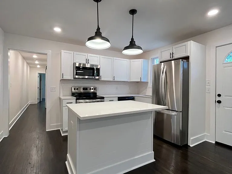 1402 Montgomery Ave #B — Photo 9
