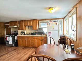 28 Cherry St #3, Somerville, MA 02144