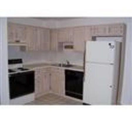 2nd image of 160 Burkhall St Unit 113