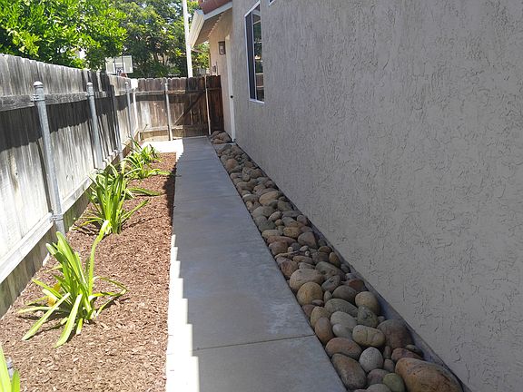 4th image of 29733 Waynewood Dr