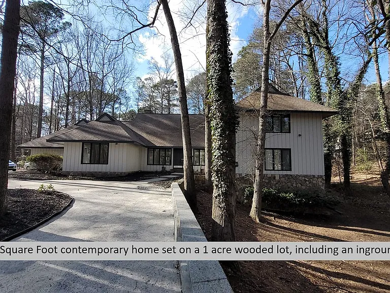 9610 Farmbrook Ln — Photo 3