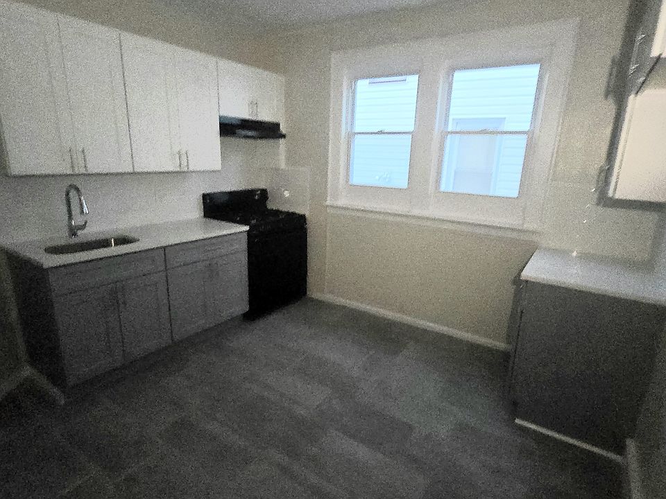1st image of 167 Brookwood St #1A