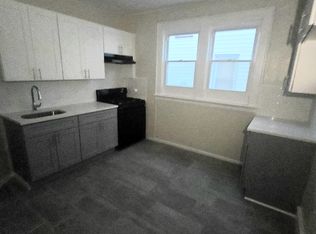 167 Brookwood St #1A, East Orange, NJ 07018