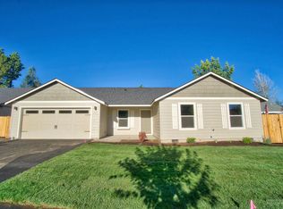 137 N Cottage Ln, Sisters, OR 97759