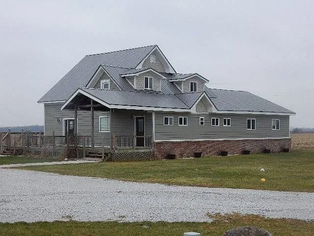 12484 N County Road 450 E photo 1