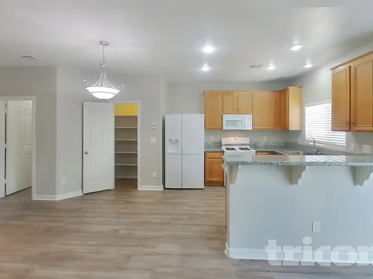 4928 Blue Bay Ct — Photo 4