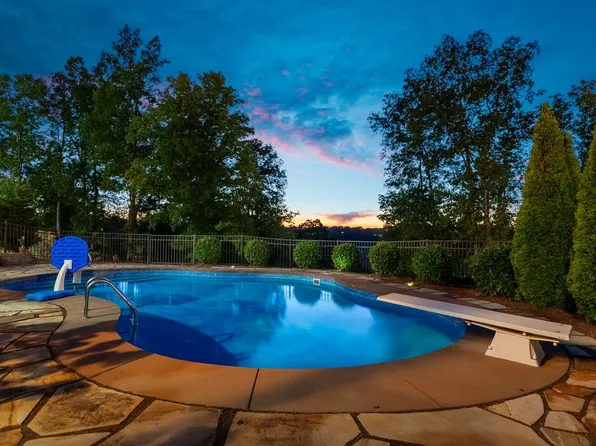 982 Red Bluff Way, Adams, TN 37010