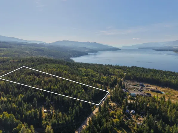6250 Eagle Bay Rd, Columbia Shuswap, BC V0E 1T0