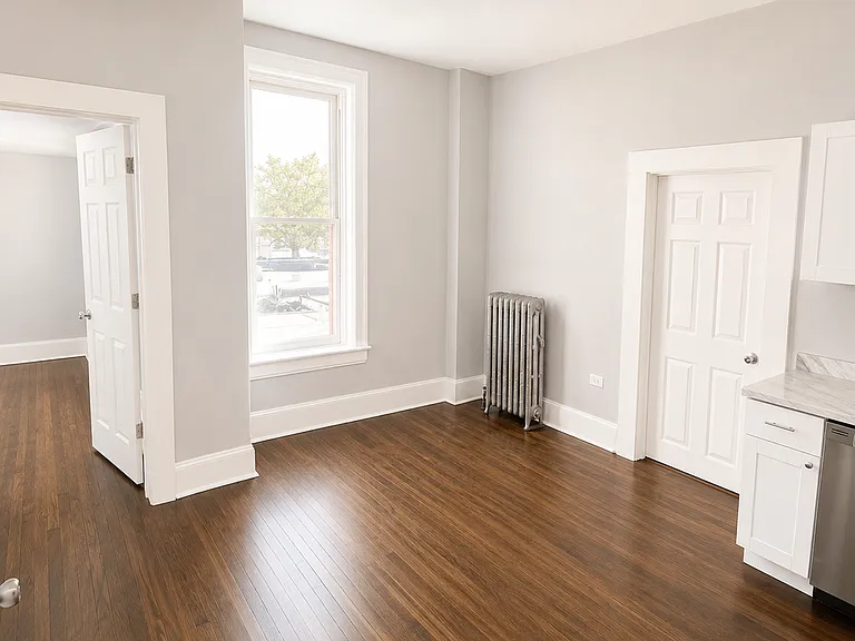 Rare Highlands Location w/ Parking Spot & Laundry On-Site! 32nd & Lowell — Photo 5