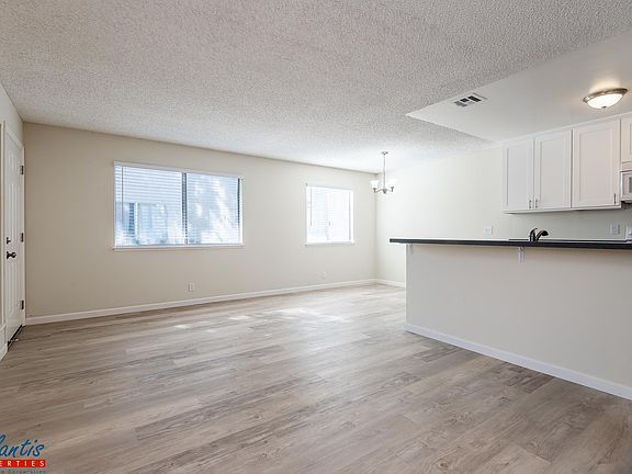 4th image of 5435 Eagles Ln APT 2