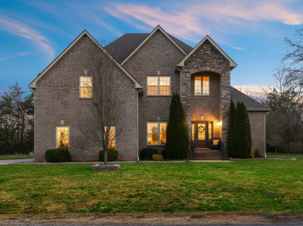 4424 Thoroughbred Ln, Murfreesboro, TN 37127