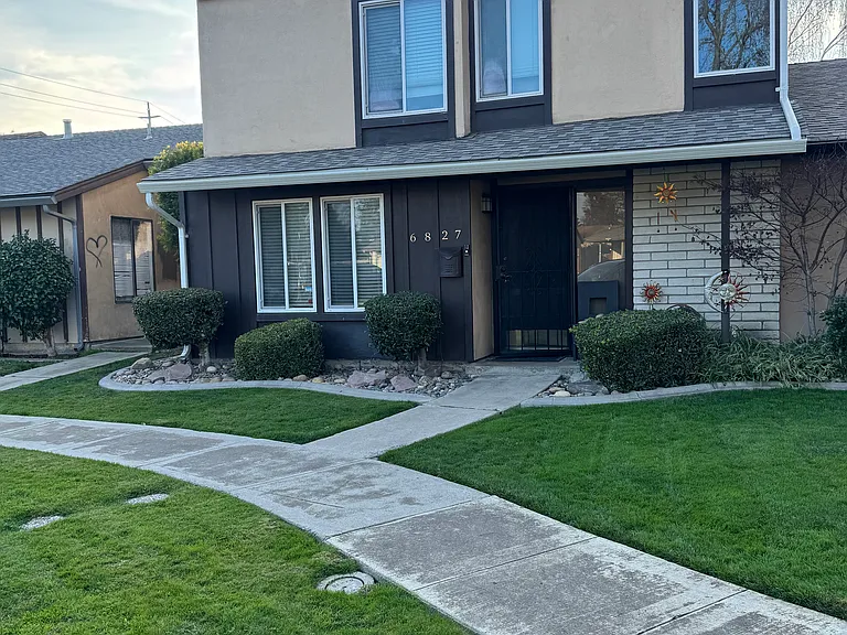 6827 Butler Ct — Photo 1
