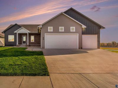 620 Quartzite Ave, Tea, SD, 57064