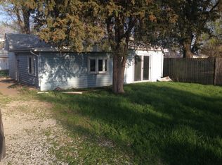 4338 9th St, East Moline, IL 61244