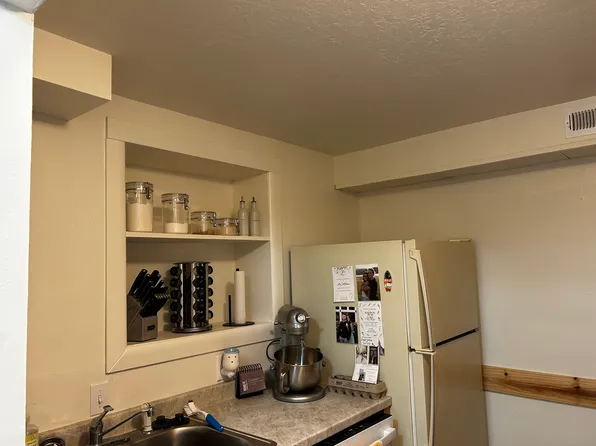 664 S 150 E, Kaysville, UT 84037